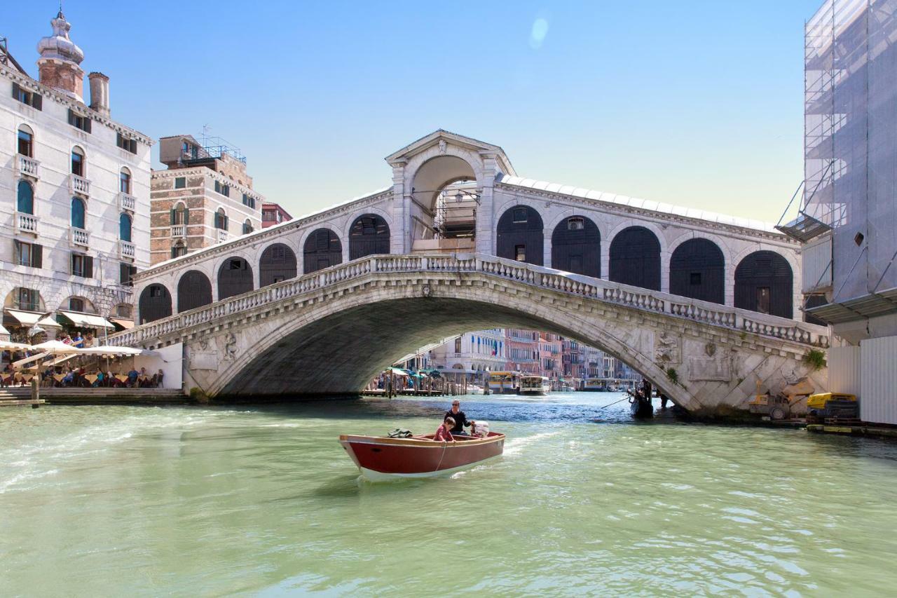 Biennale Ca Dario Apartment Venice Exterior photo